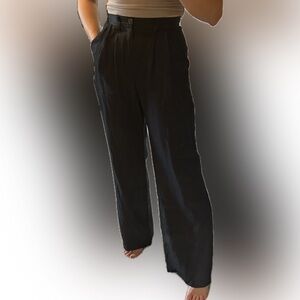 MY FAVORITE black linen trousers (Carrie Pant)